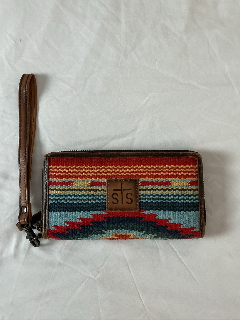 STS Multicolor Woven Wristlet Wallet with Brown Trim